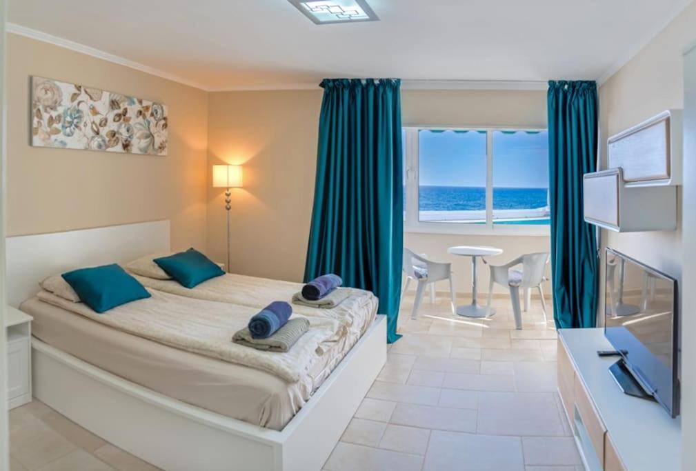 First Line Ocean View Studio Puerto de Santiago  Esterno foto