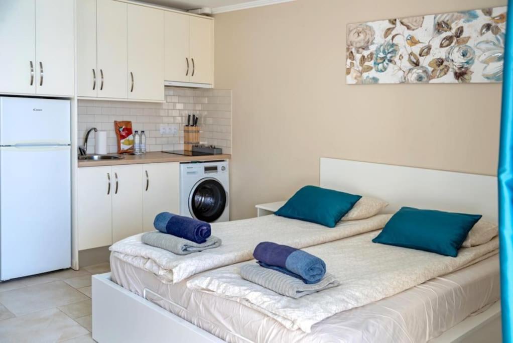 First Line Ocean View Studio Puerto de Santiago  Esterno foto